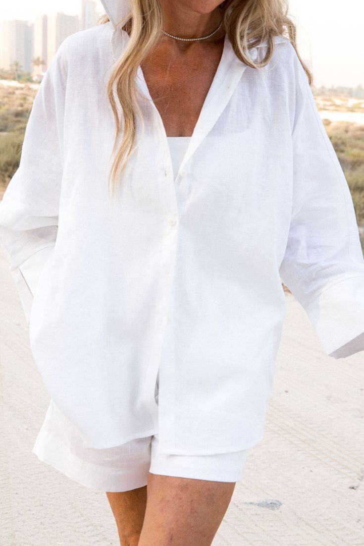 White Linen Shorts | EMILIA OHRTMNN