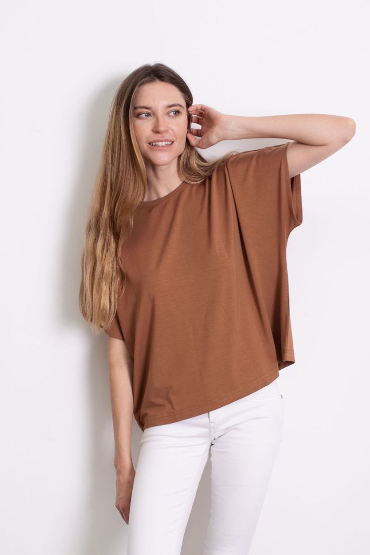 MATHILDA TEE TENCEL TOFFEE SUSTAINABLE | EMILIA OHRTMANN