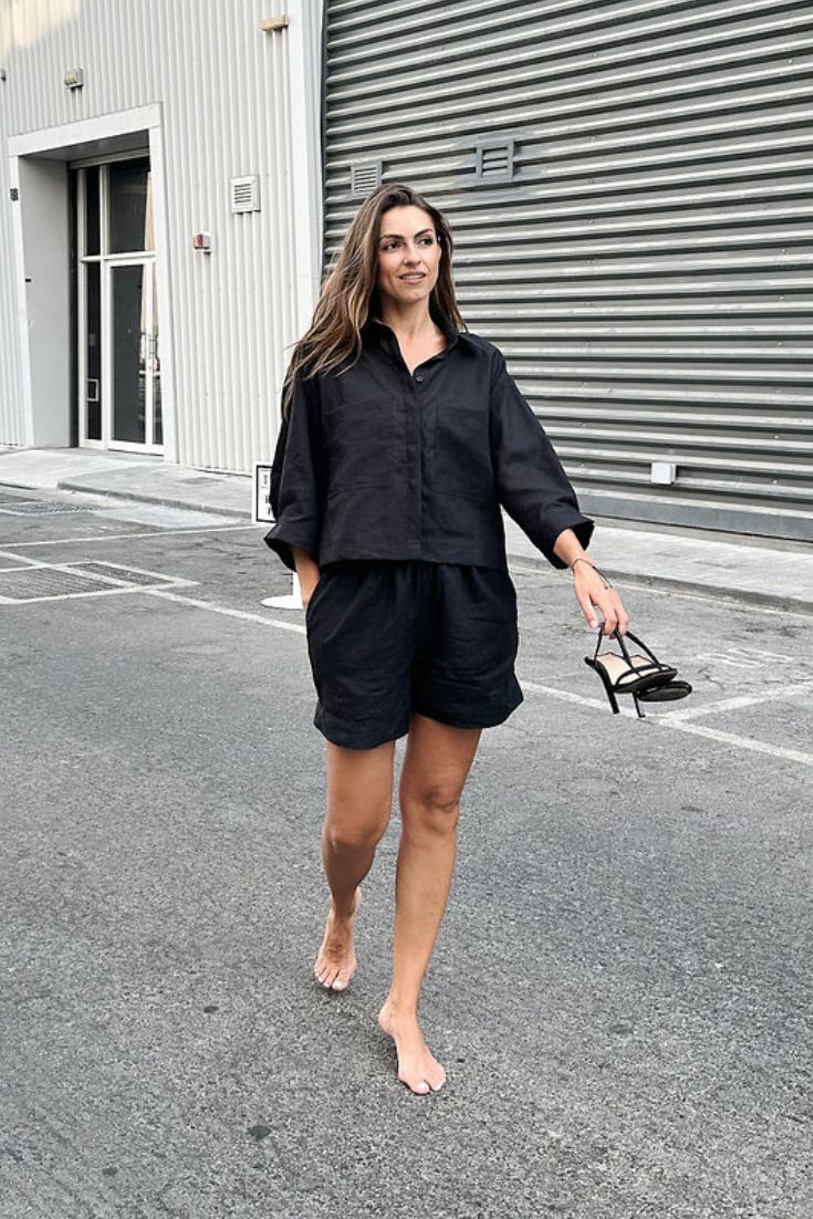 Audrey Shirt Black Linen | EMILIA OHRTMANN