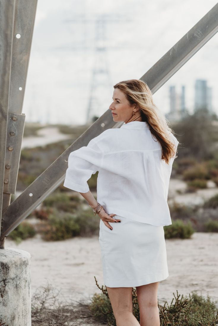 Audrey Shirt Linen White with pockets | EMILIA OHRTMANN 