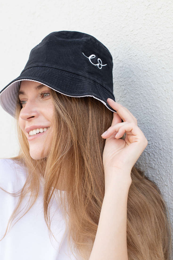 reversable cotton bucket hat | EMILIA OHRTMANN