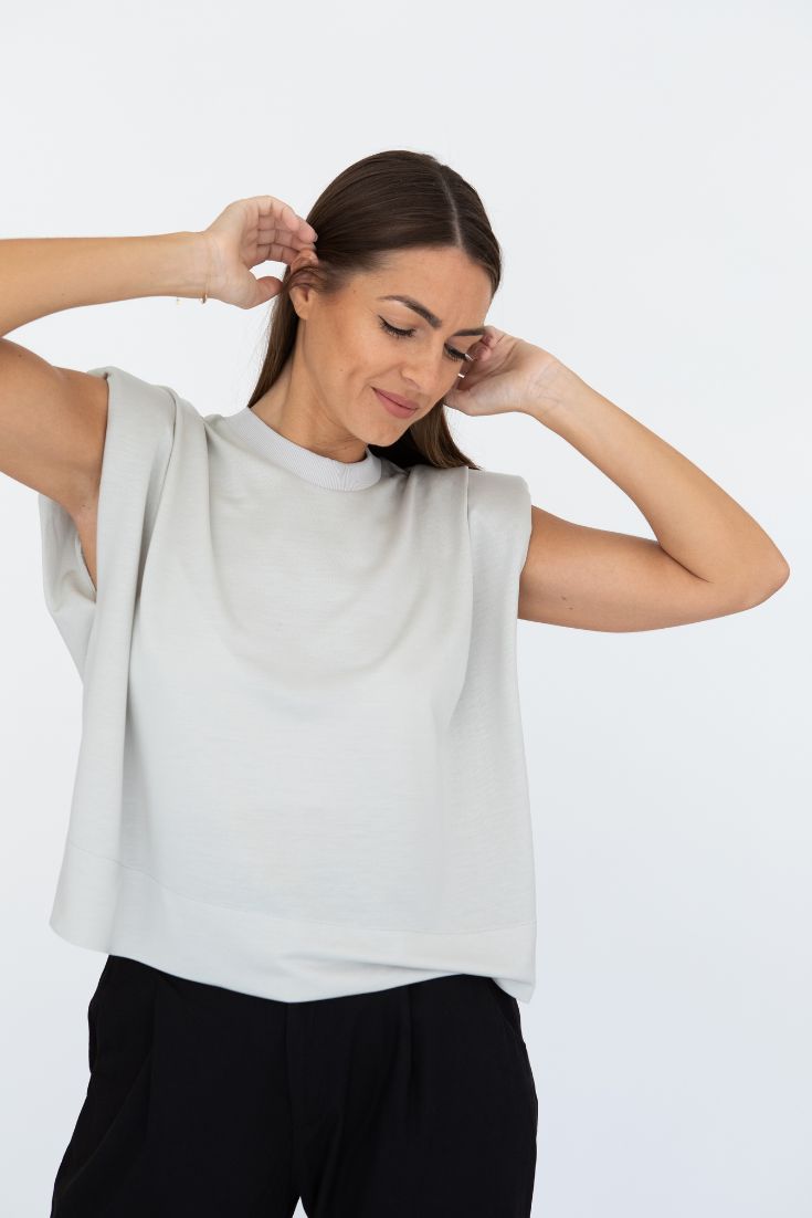 Dakota Top, shoulder pads, tencel, grey | EMILIA OHRTMANN