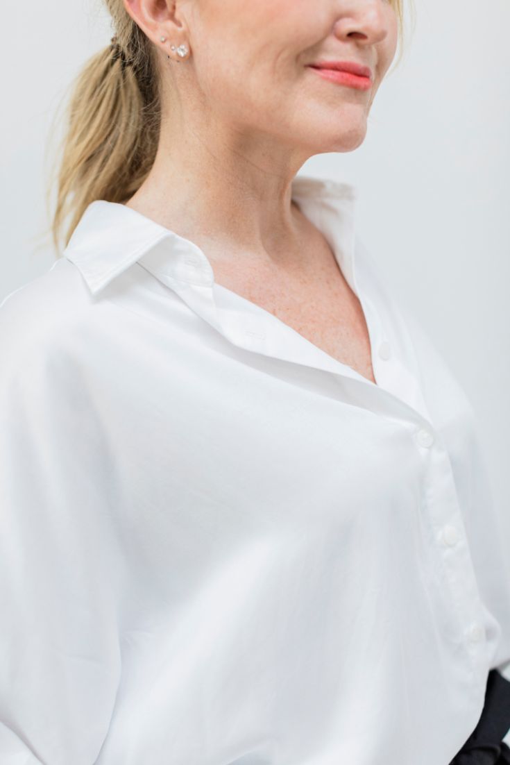 White Stella Blouse, sustainable tencel material | EMILIA OHRTMANN